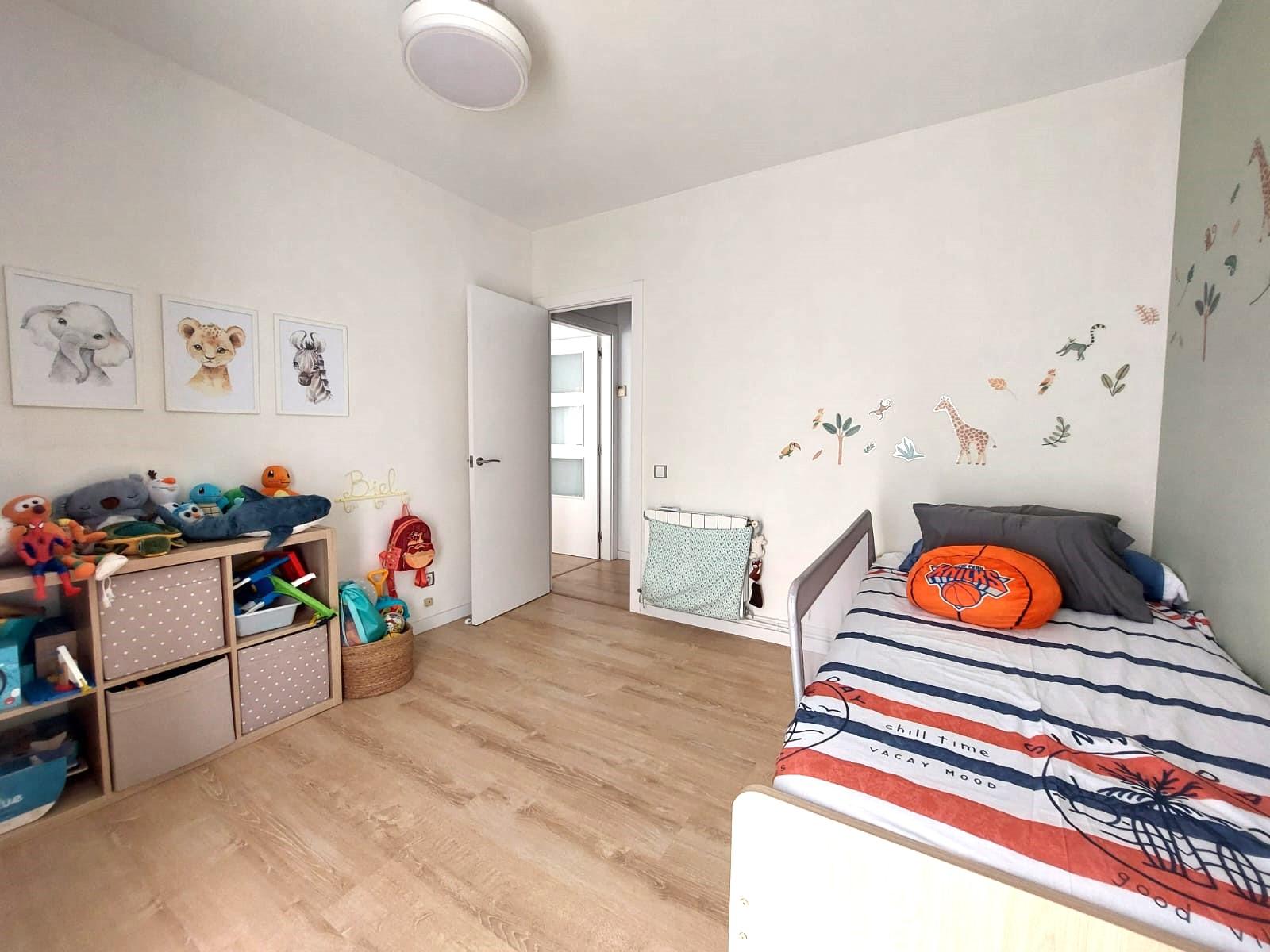Piso en venta en Olesa De Montserrat, Barcelona 16/20