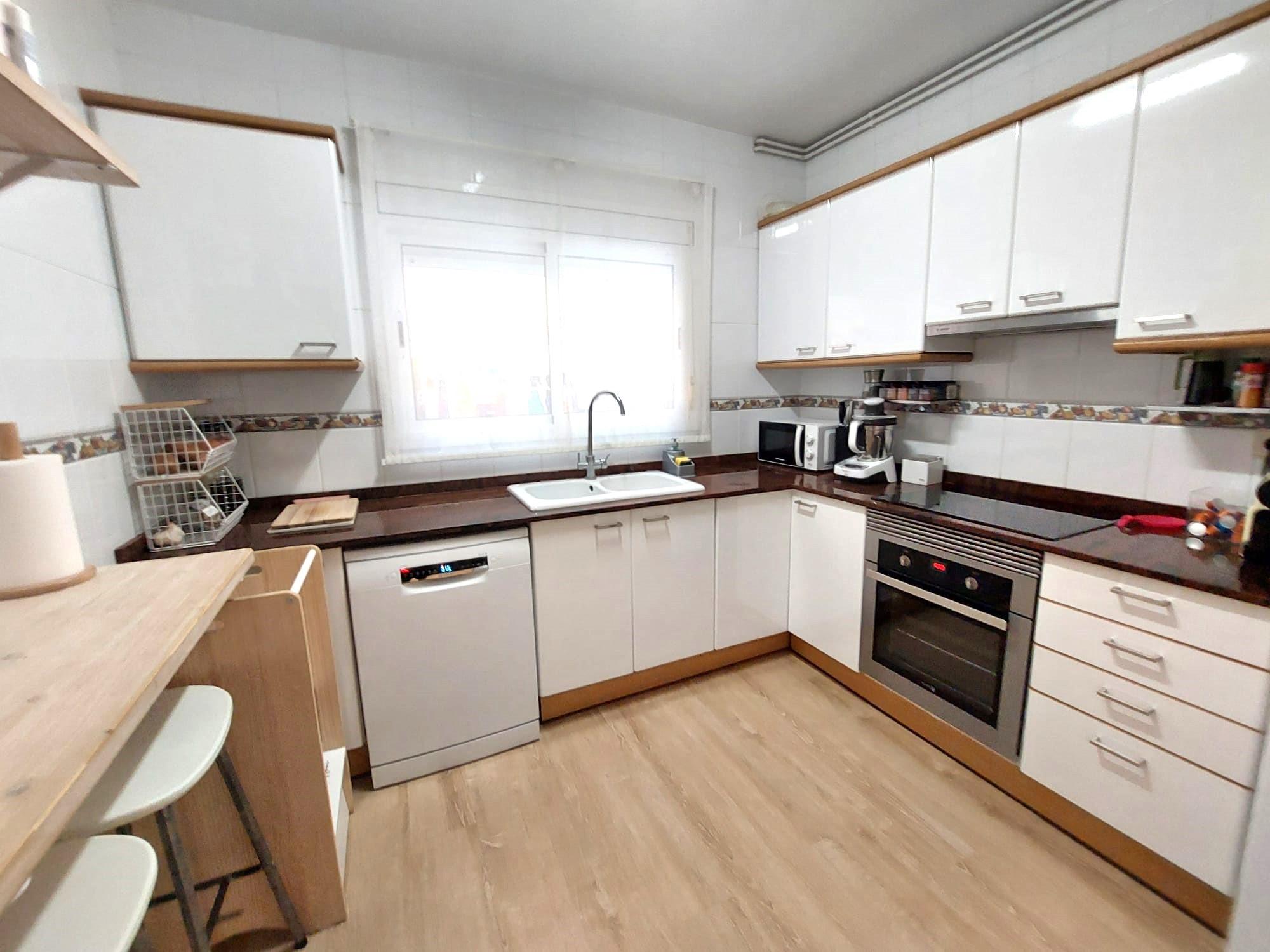 Piso en venta en Olesa De Montserrat, Barcelona 8/20