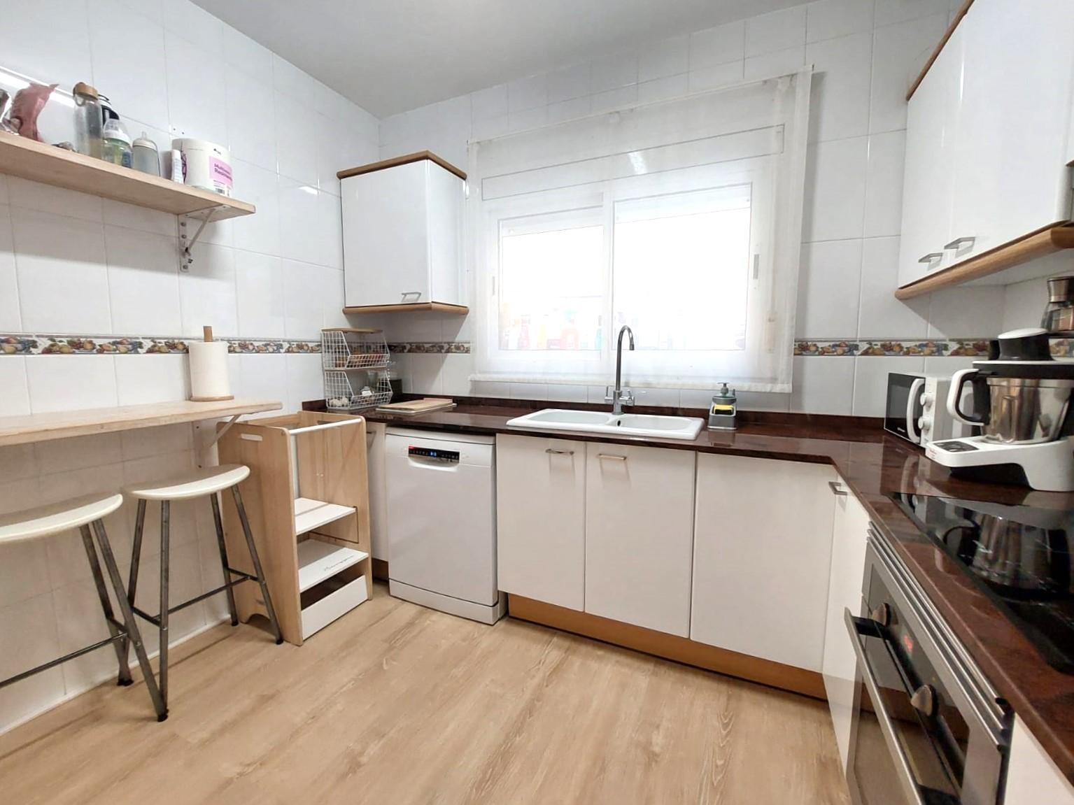 Piso en venta en Olesa De Montserrat, Barcelona 9/20